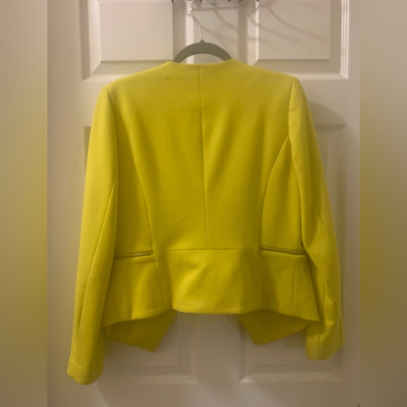 Gently Loved Neon Yellow Blazer with wrap around pockets. Pet Free! - Picture 2 of 3